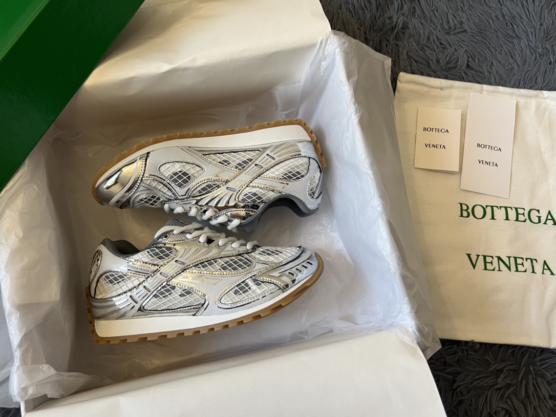 Bagsaaa B0tt*ga Ven*ta Orbit Sneaker Silver/White