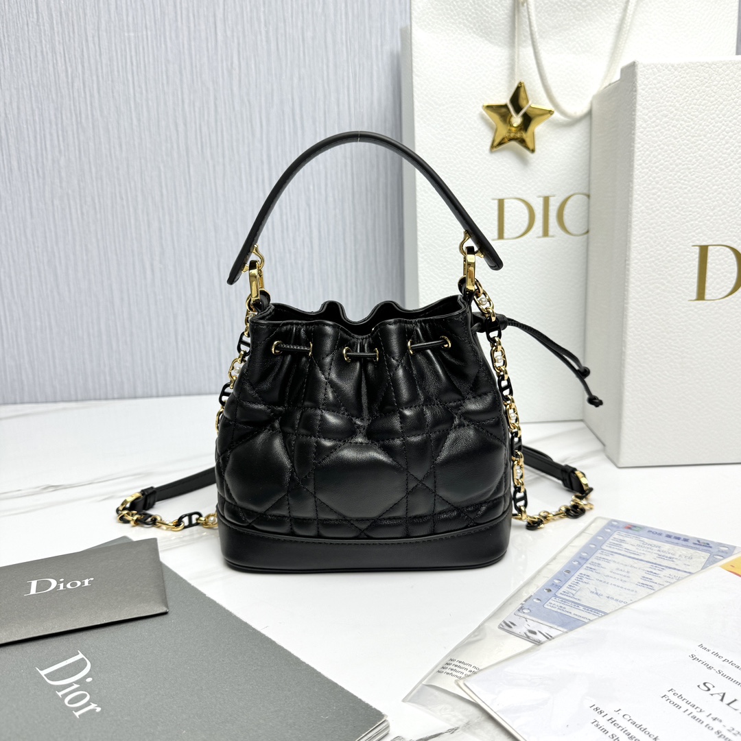 Bagsaaa Small D10r Jolie Bucket Bag Black Macrocannage - 17×16×9cm