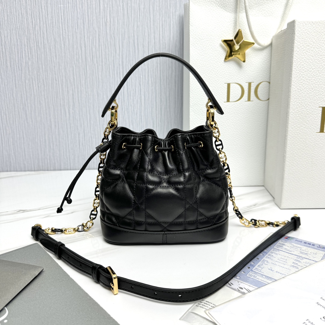 Bagsaaa Small D10r Jolie Bucket Bag Black Macrocannage - 17×16×9cm