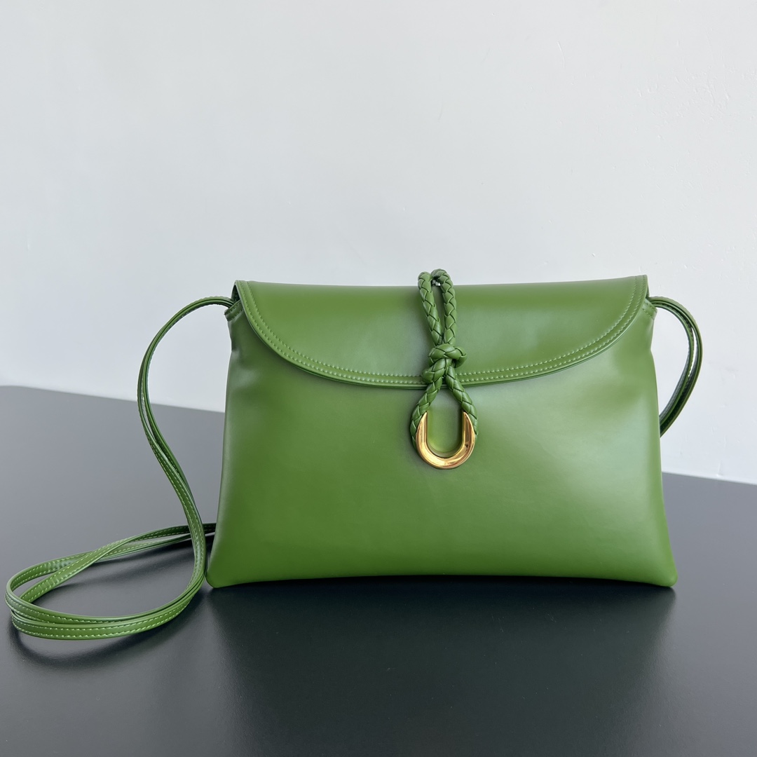 Bagsaaa B0tt*ga Ven*ta Liberta 806034 Green - 30x20x8 cm