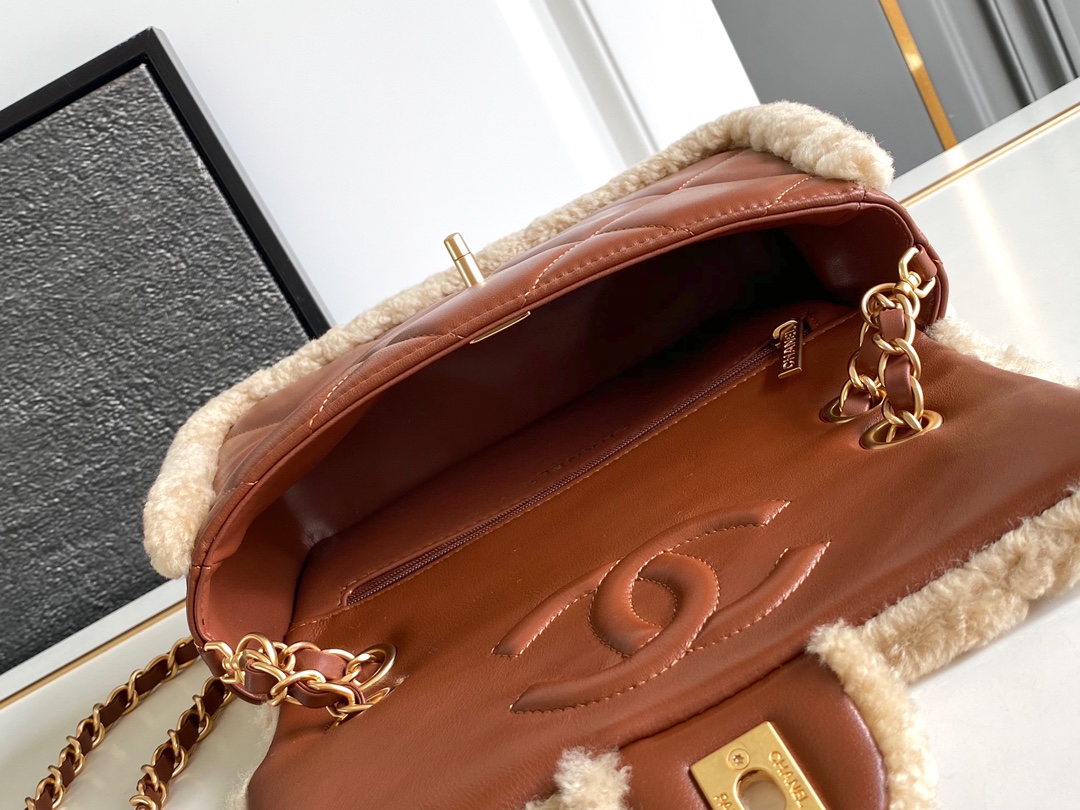 Bagsaaa Ch**el Flap Bag Shearling Beige & Brown AS5149 - 16 × 23.5 × 7.5 cm