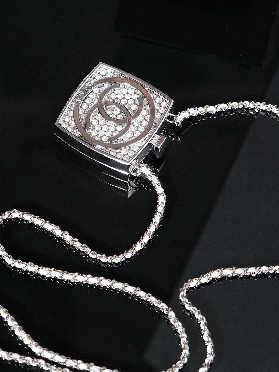 Bagsaaa Ch**el Long Necklace Silver ABE842 - 6.5x7.2x2.4 cm