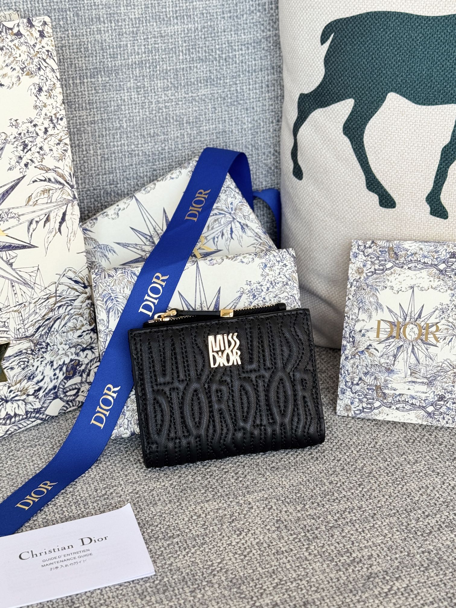 Bagsaaa Miss D10r Dahlia Wallet Black Lambskin with Quilted Miss D10r Allover Motif - 11.5 x 9 x 2 cm