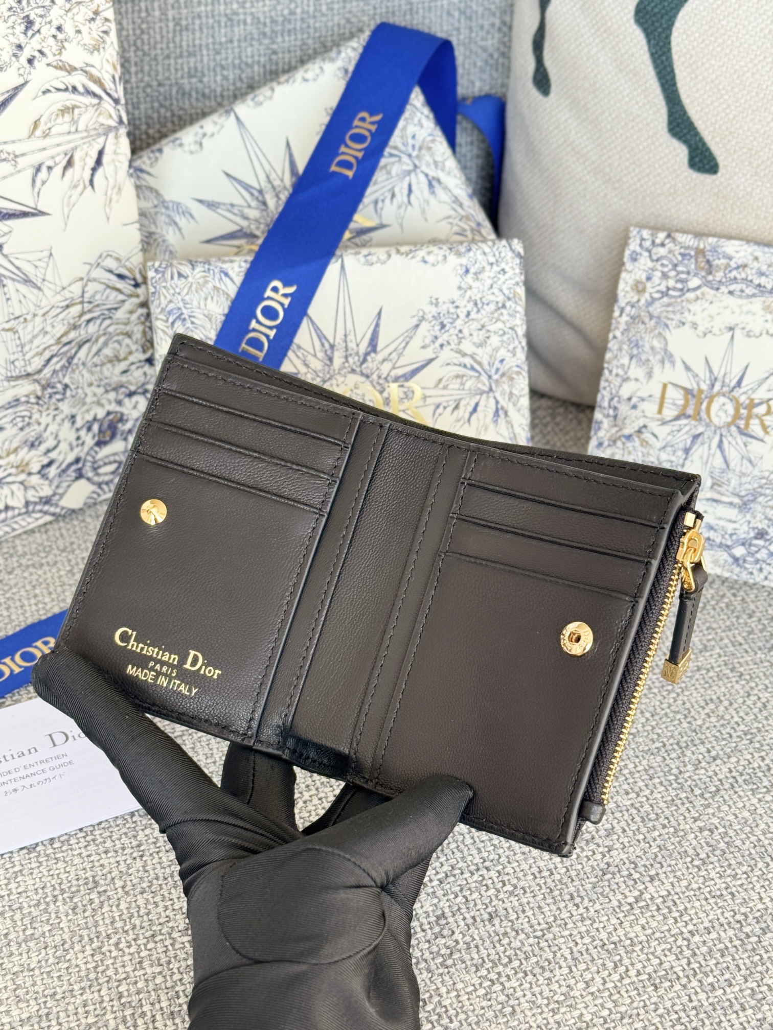 Bagsaaa Miss D10r Dahlia Wallet Black Lambskin with Quilted Miss D10r Allover Motif - 11.5 x 9 x 2 cm