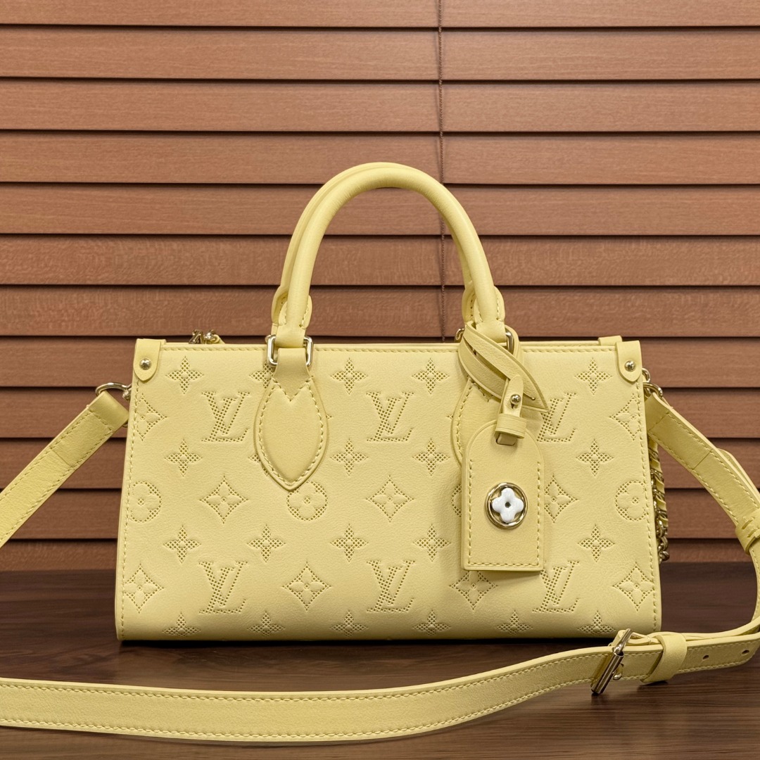 Bagsaaa L0vis Vvtt0n M11273 OnTheGo East West Yellow - 25 x 13 x 10 cm