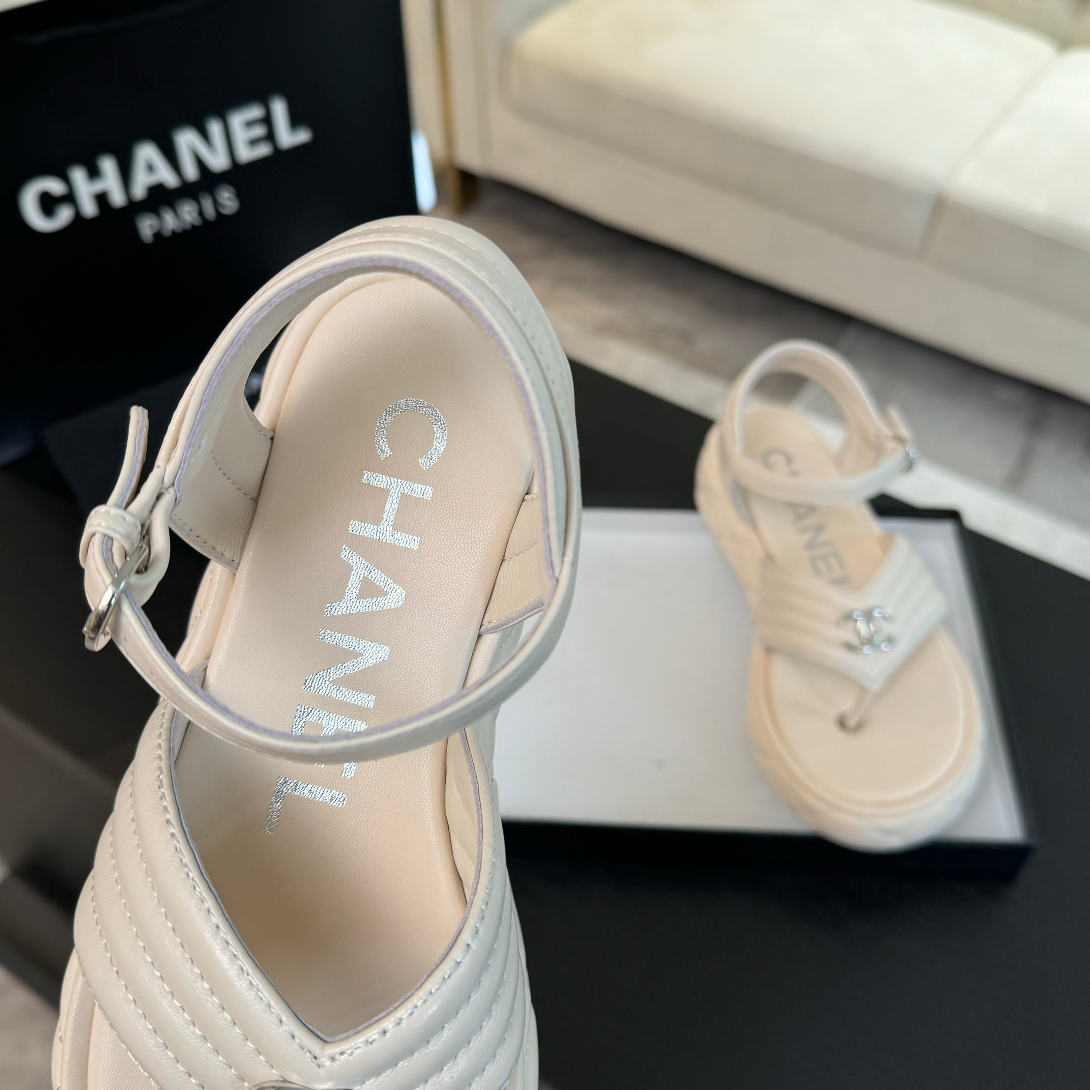 Bagsaaa Ch**el Sandals Light Gray Lambskin G46108