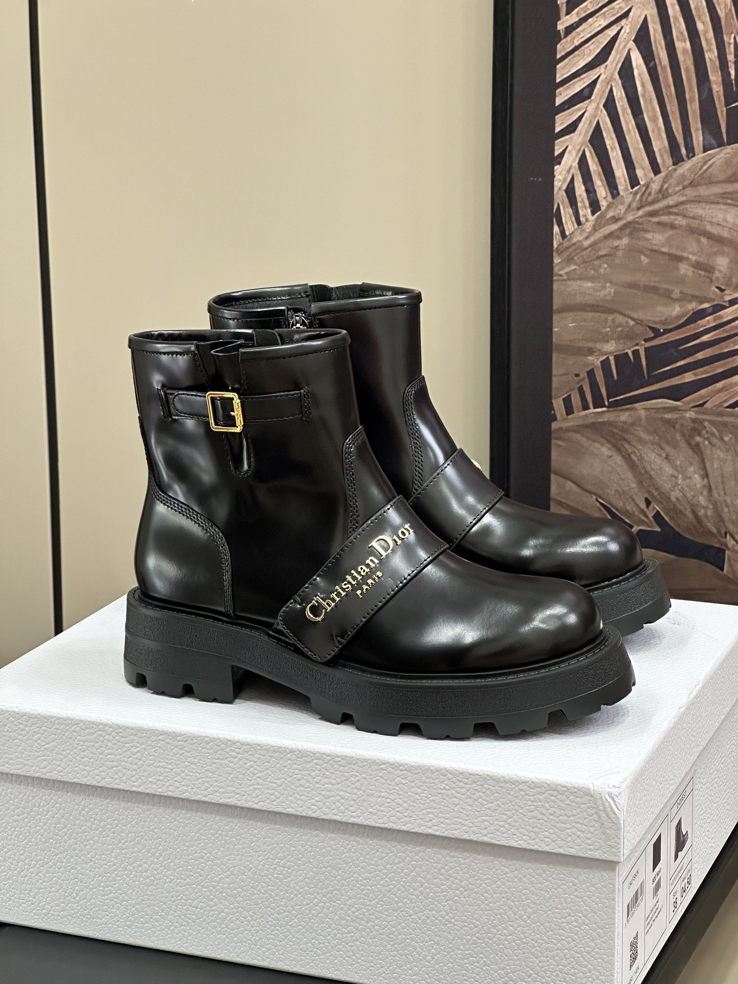 Bagsaaa D10r D-Quest Ankle Boot Black Calfskin
