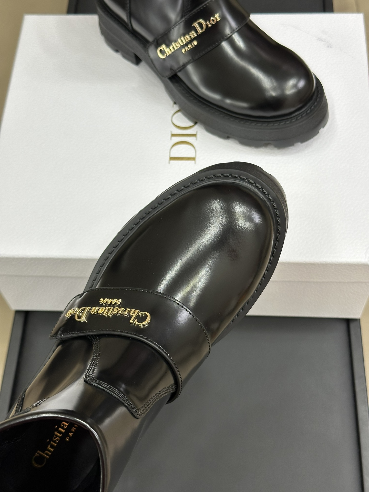 Bagsaaa D10r D-Quest Ankle Boot Black Calfskin