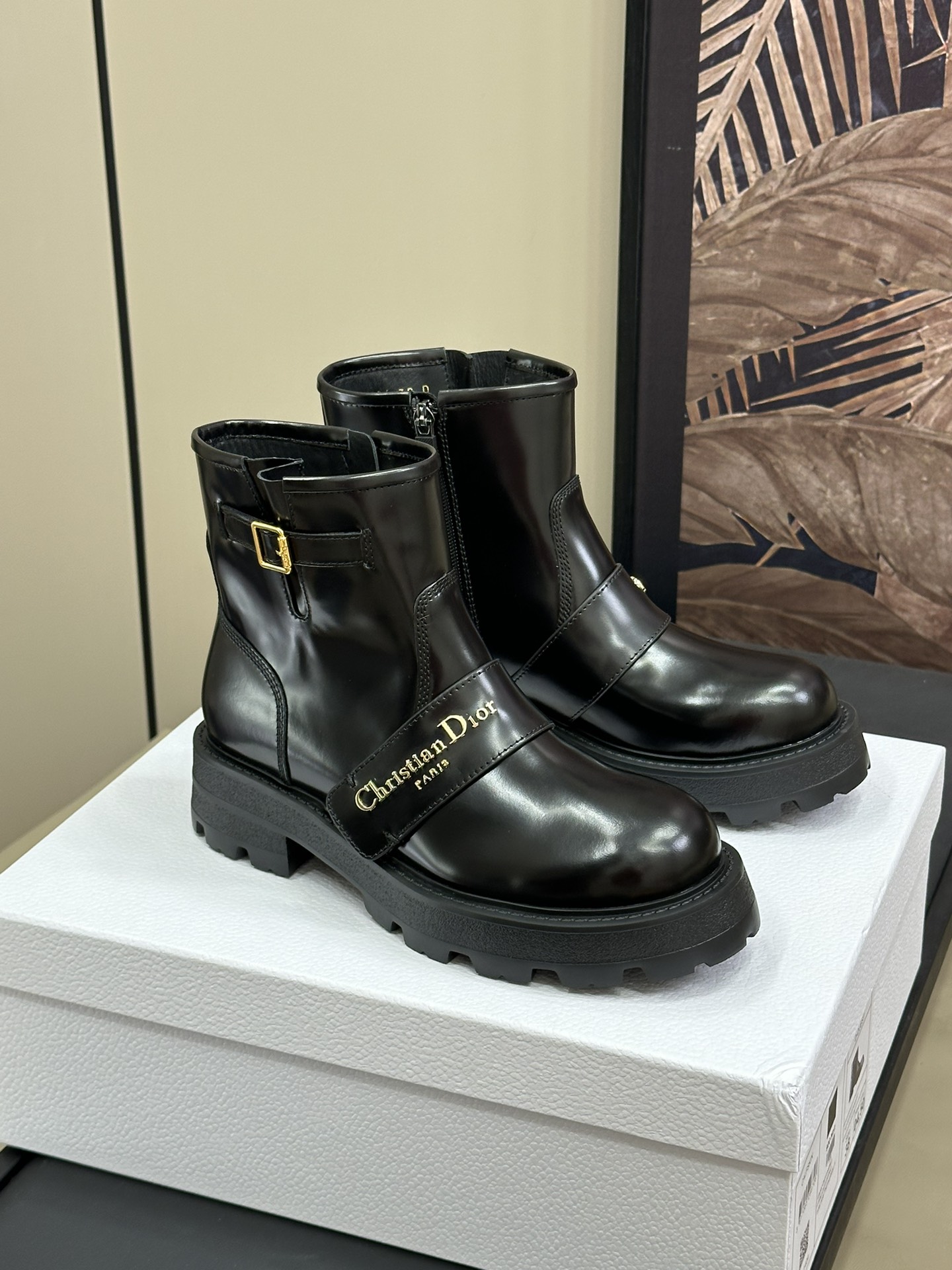 Bagsaaa D10r D-Quest Ankle Boot Black Calfskin