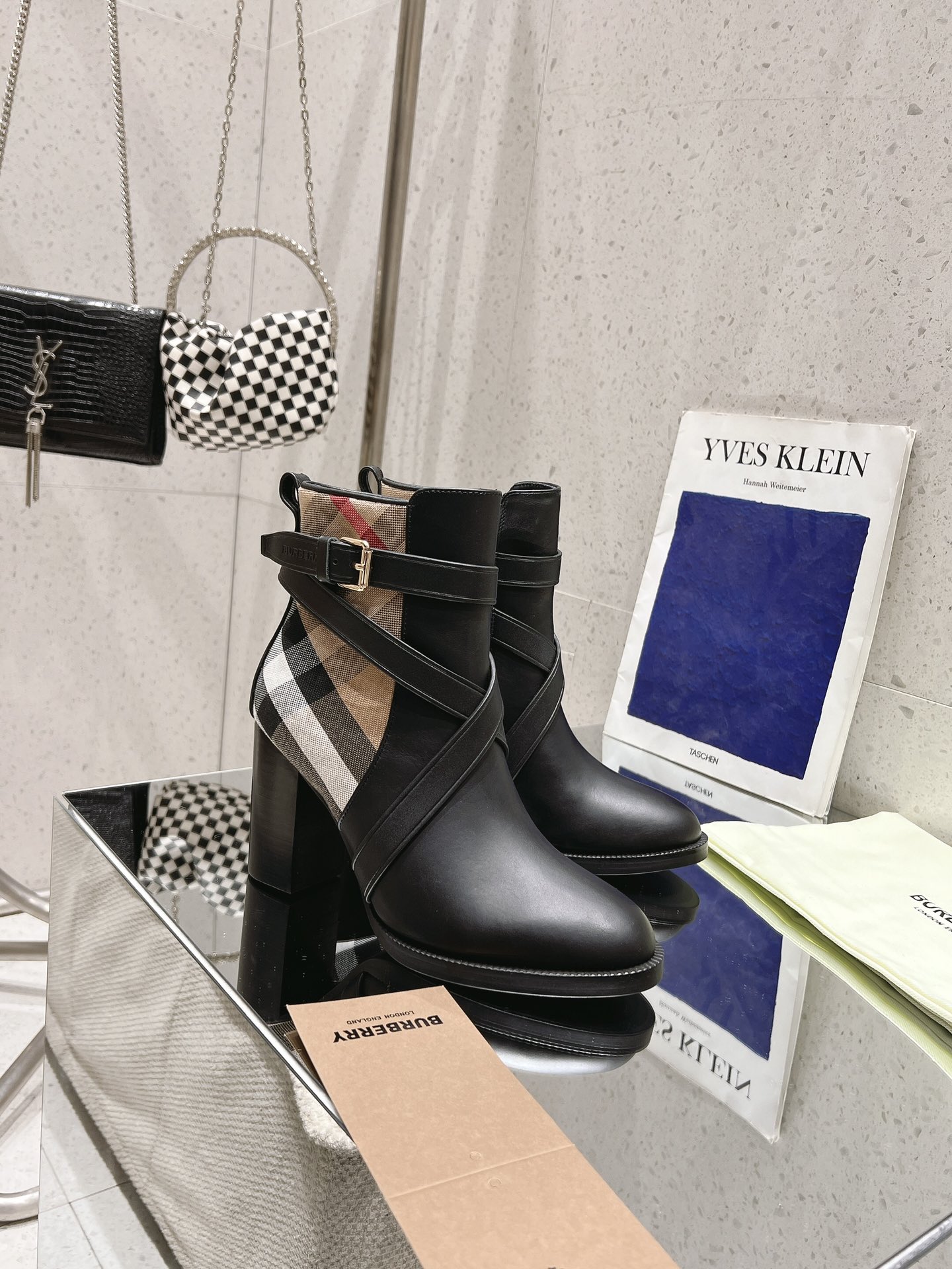 Bagsaaa Bv*b*rry Check and Leather Heel Boots