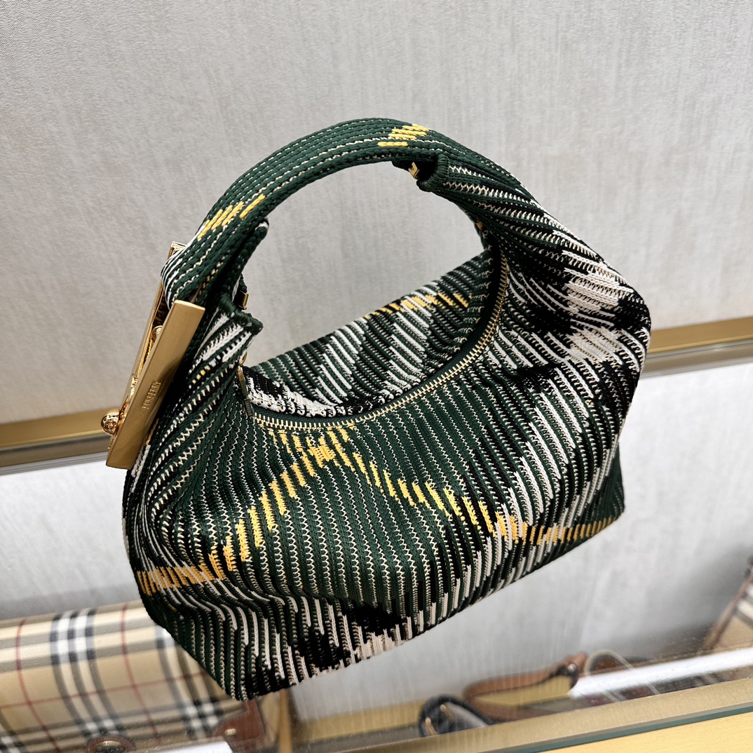 Bagsaaa Bv*b*rry Mini Peg Duffle Bag Green - 21.5 x 10.5 x 23cm