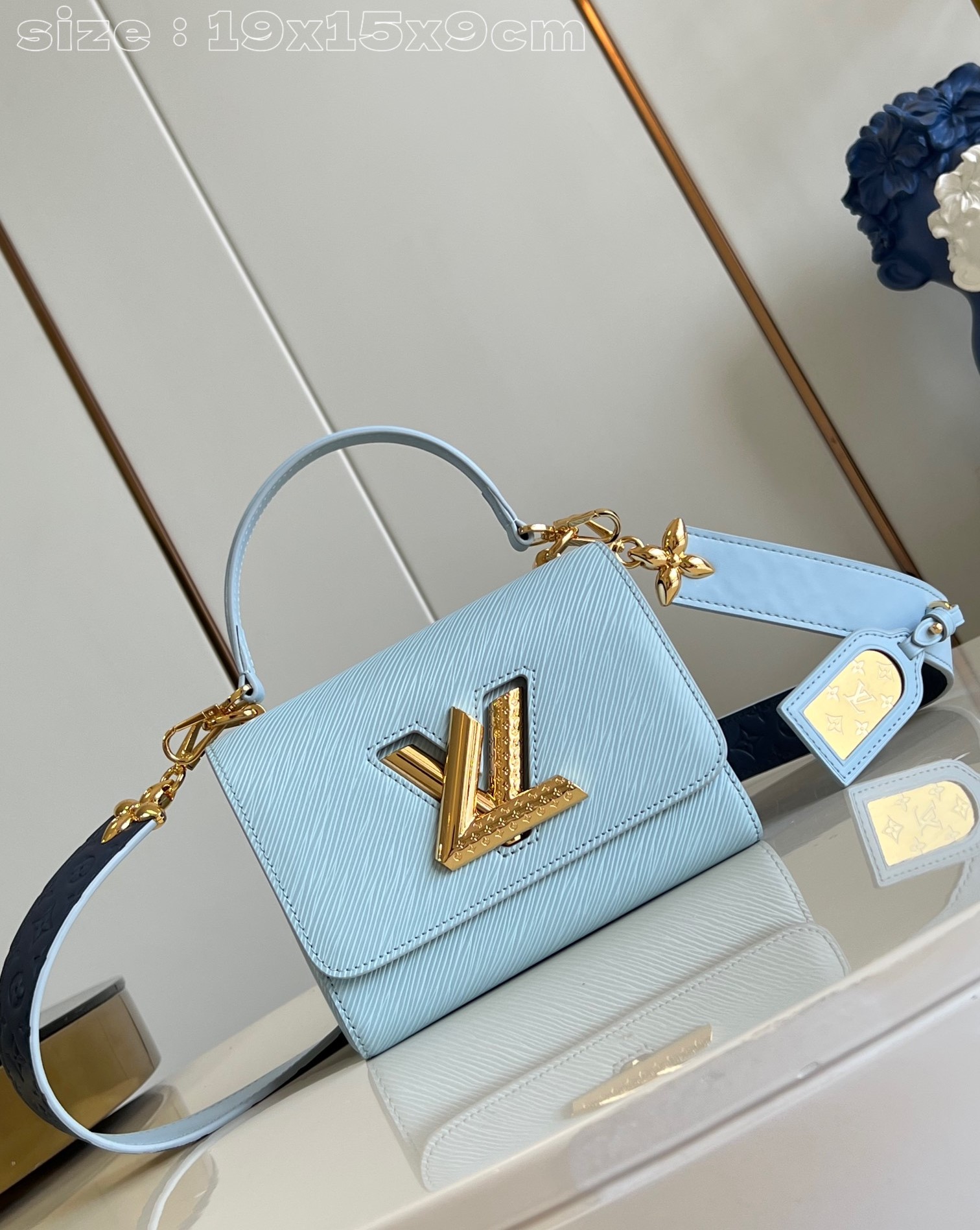 Bagsaaa L0vis Vvtt0n M25362 Twist PM Washed Blue - 15 x 9 x 19 cm