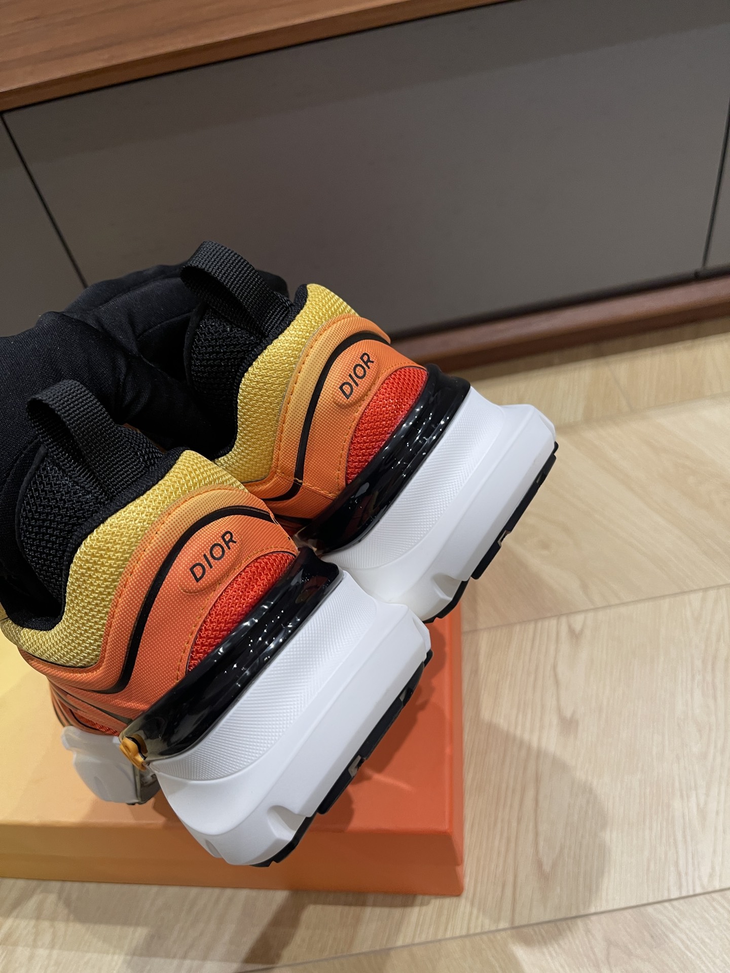 Bagsaaa D10r And Lewis Hamilton B44 Blade Sneaker Gradient Orange