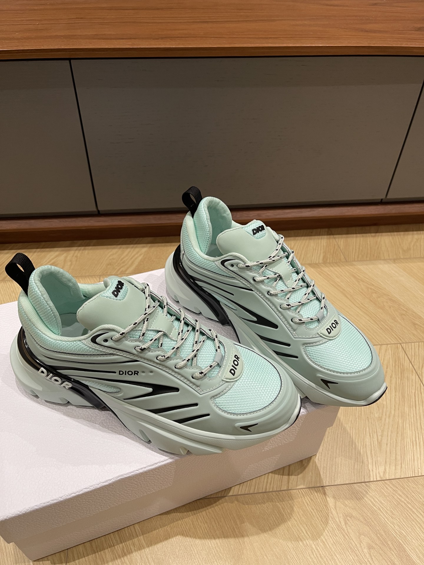 Bagsaaa D10r B44 Blade Sneaker Light Green Technical Mesh and Technical Fabric