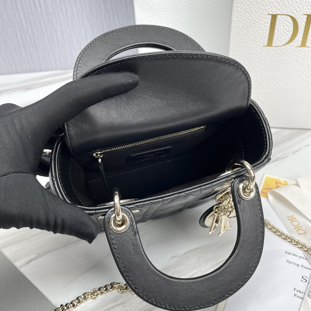 Bagsaaa Mini Lady D10r Bag Black Cannage Lambskin - 17 x 15 x 7 cm