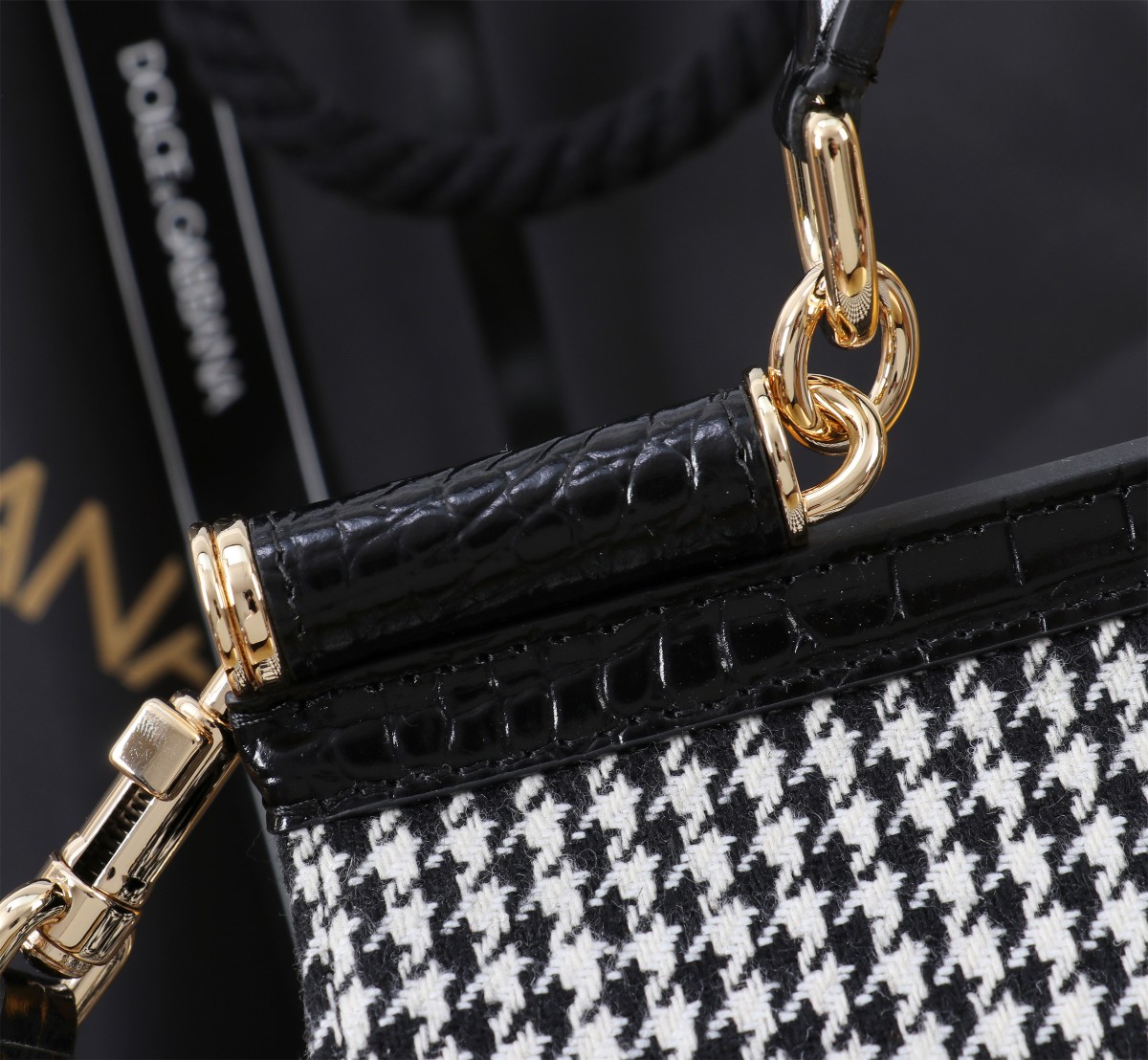 Bagsaaa D&G Large Sicily Handbag in houndstooth fabric - 21 x 25 x 12 cm