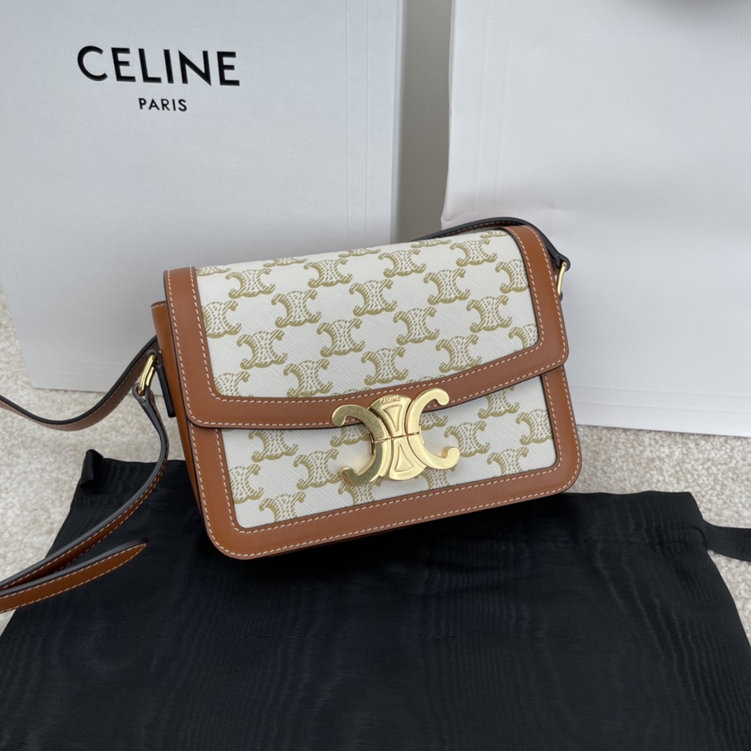 Bagsaaa Ce1i*e Teen Triomphe Bag in Triomphe Canvas and Calfskin White - 18.5 x 13.5 x 7 CM