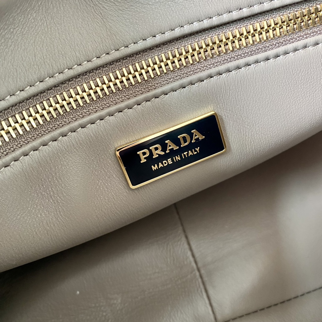 Bagsaaa Pra*a Aimée medium leather shoulder bag white - 31*18*10cm