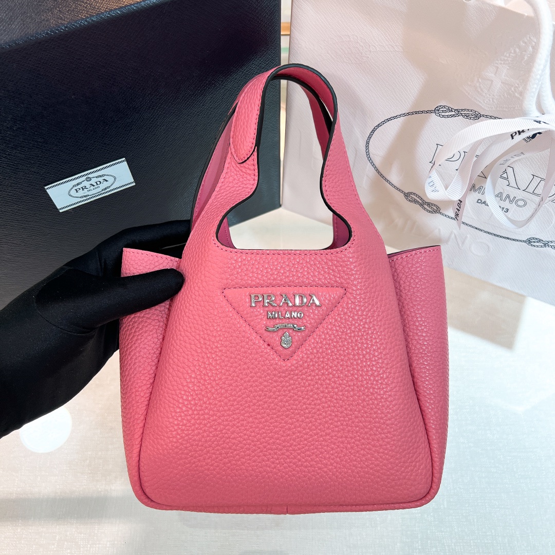 Bagsaaa Pra*a Leather mini bag 1BA349 pink - 18cm