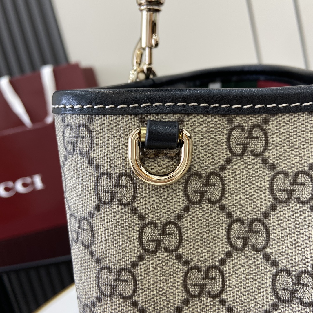 Bagsaaa Gvc*1 GG Emblem small shoulder bag 815103 beige & black - 25 x 25 x 15.5cm