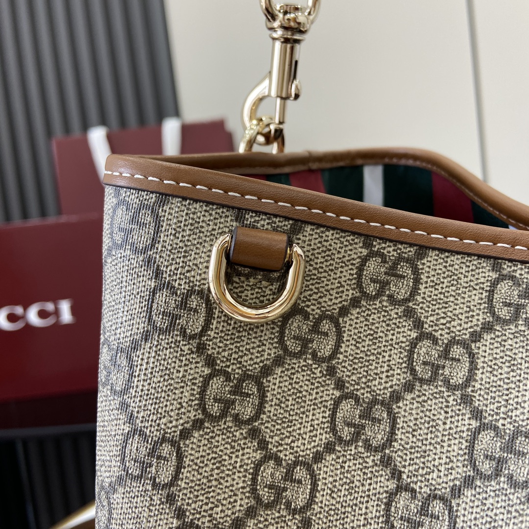 Bagsaaa Gvc*1 GG Emblem small shoulder bag 815103 beige & brown - 25 x 25 x 15.5cm