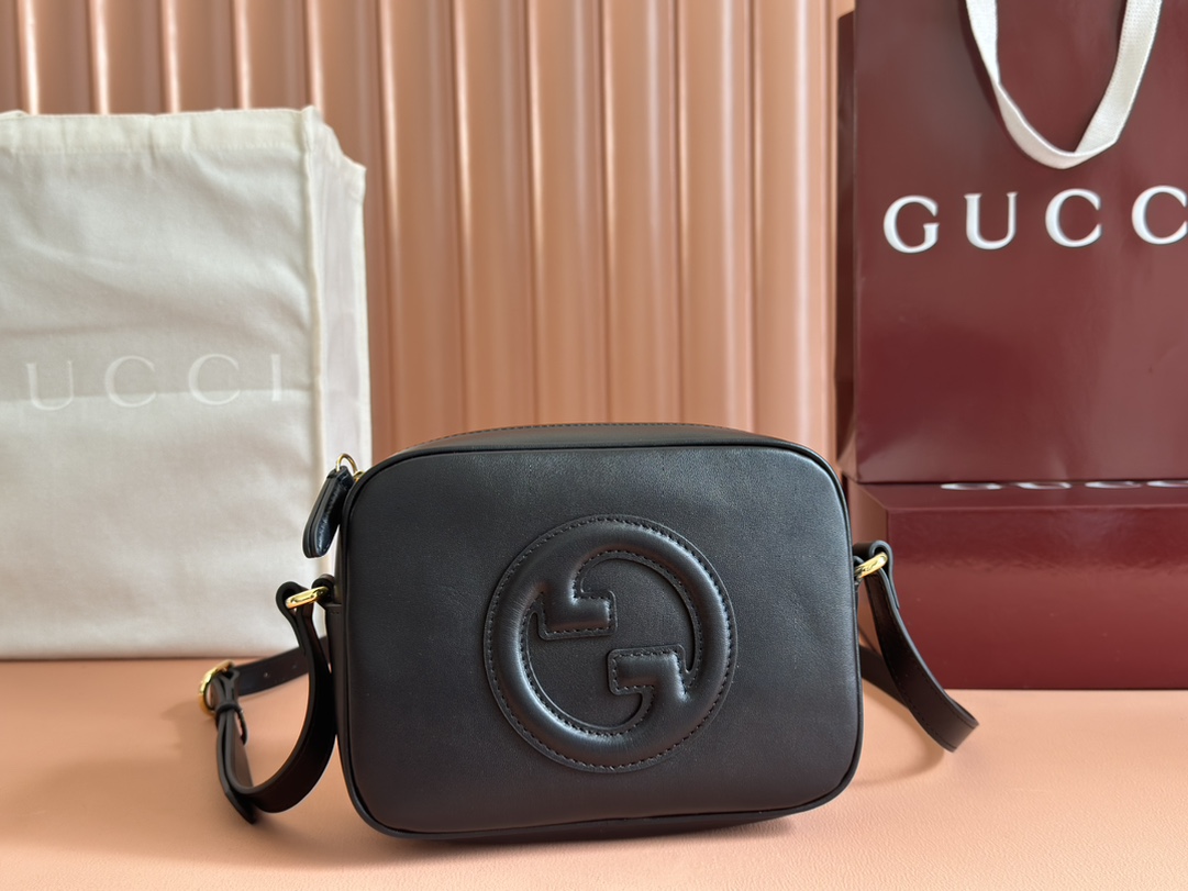 Bagsaaa Gvc*1 Blondie mini shoulder bag 820429 black - 21x15,5x8 cm