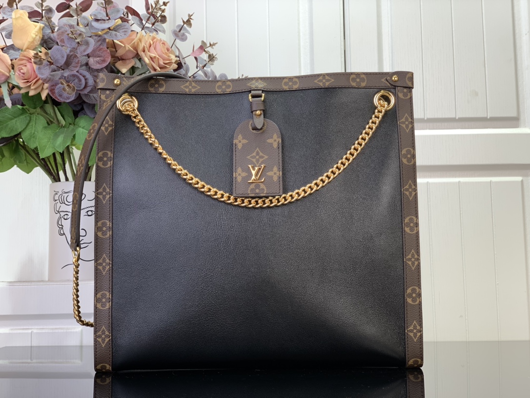 Bagsaaa L0vis Vvtt0n M13137 Nova MM Bag Black - 37 x 36 x 10 cm