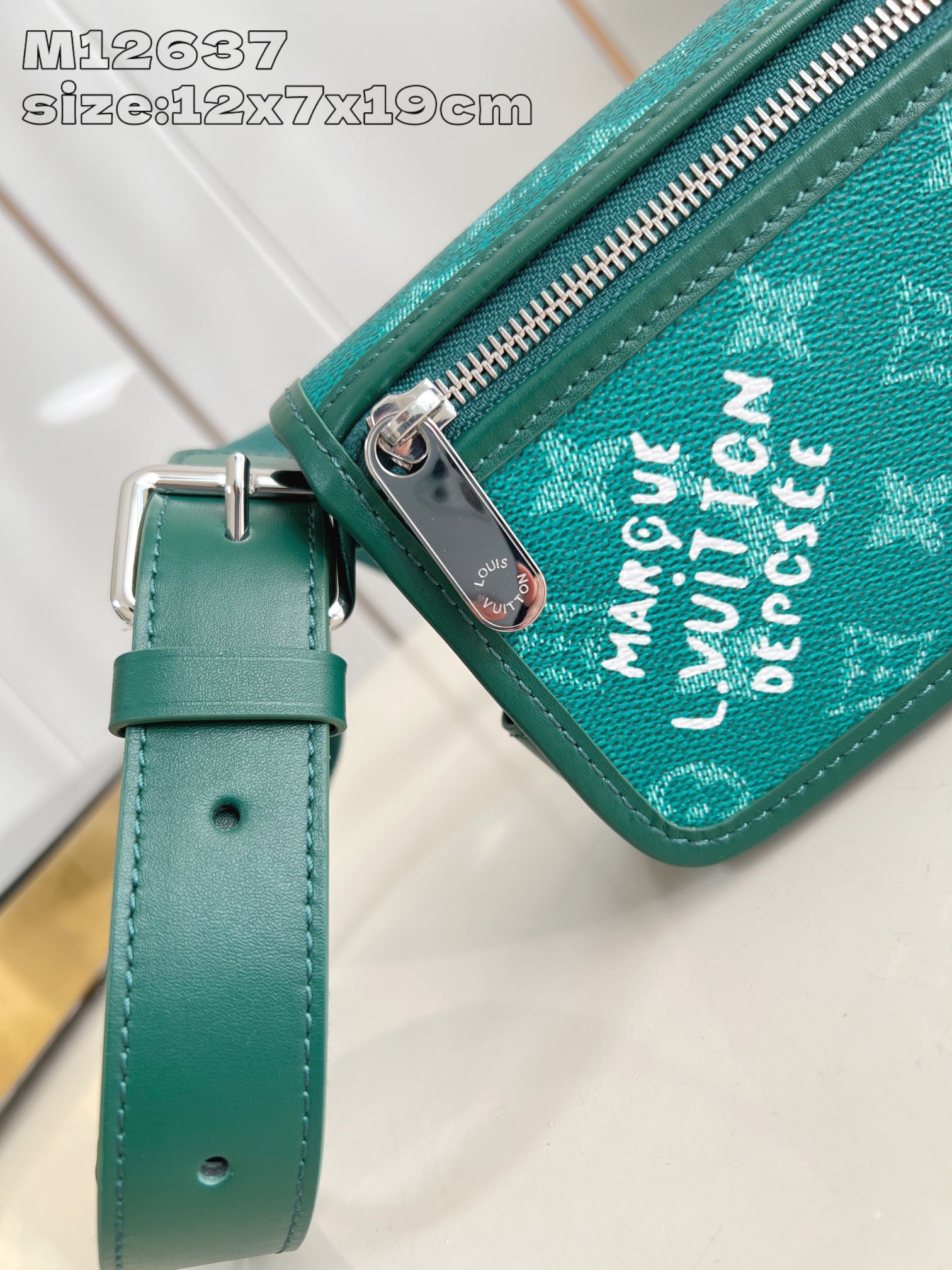Bagsaaa L0vis Vvtt0n M12637 Bosphore Bag Green - 19 x 12 x 7 cm
