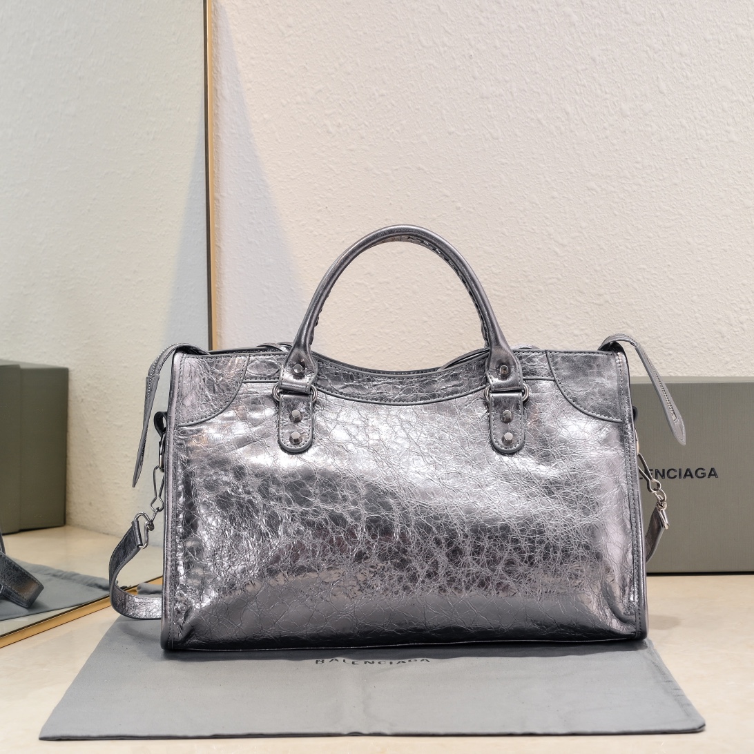 Bagsaaa Ba1en*iaga Le City Medium Bag Metallized in Steel Grey - 38cm*25cm*14cm