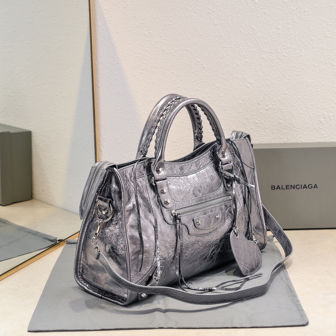 Bagsaaa Ba1en*iaga Le City Medium Bag Metallized in Steel Grey - 38cm*25cm*14cm