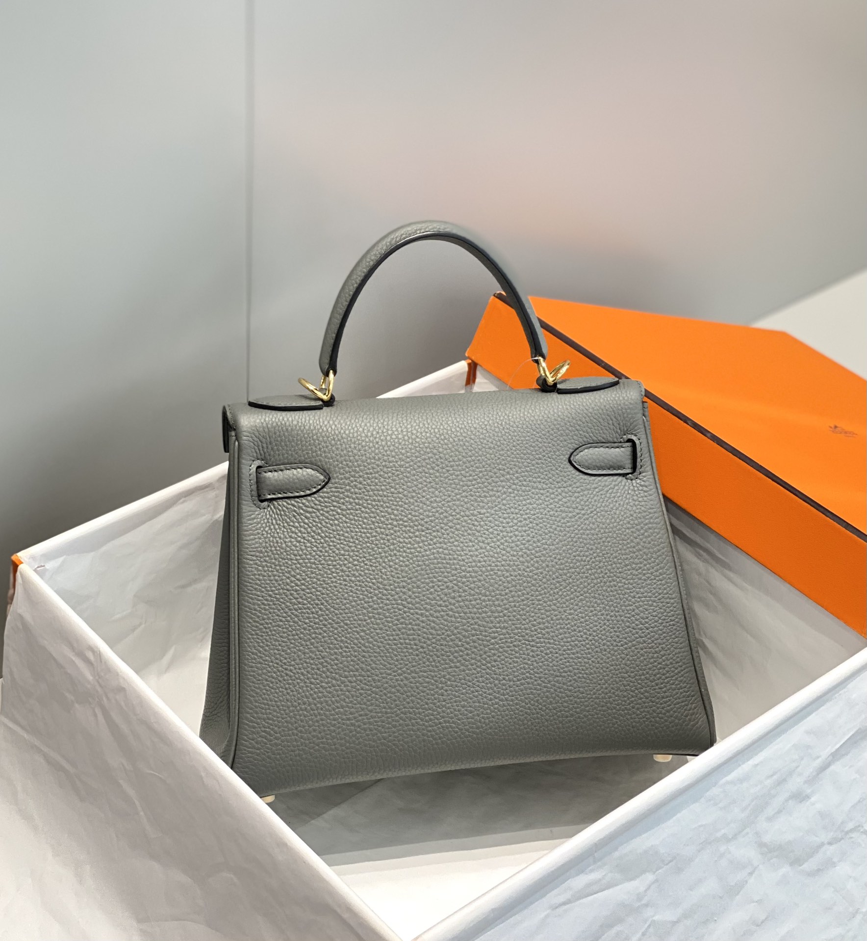 Bagsaaa H**me5 Kelly Gray Togo & Gold Hardware - 28cm