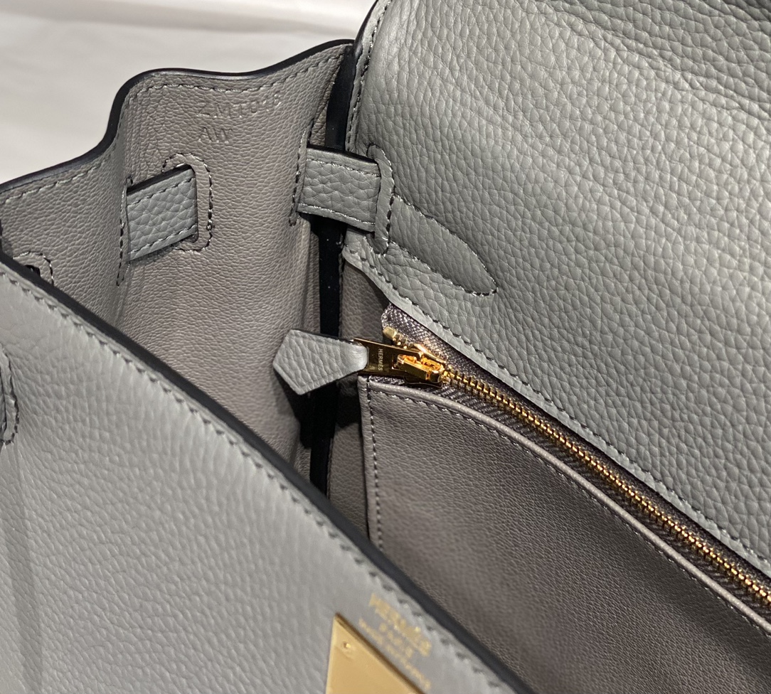 Bagsaaa H**me5 Kelly Gray Togo & Gold Hardware - 28cm