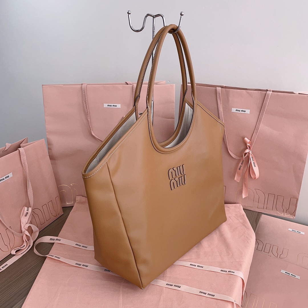 Bagsaaa M1um1u IVY leather bag brown - 38x38x18 cm