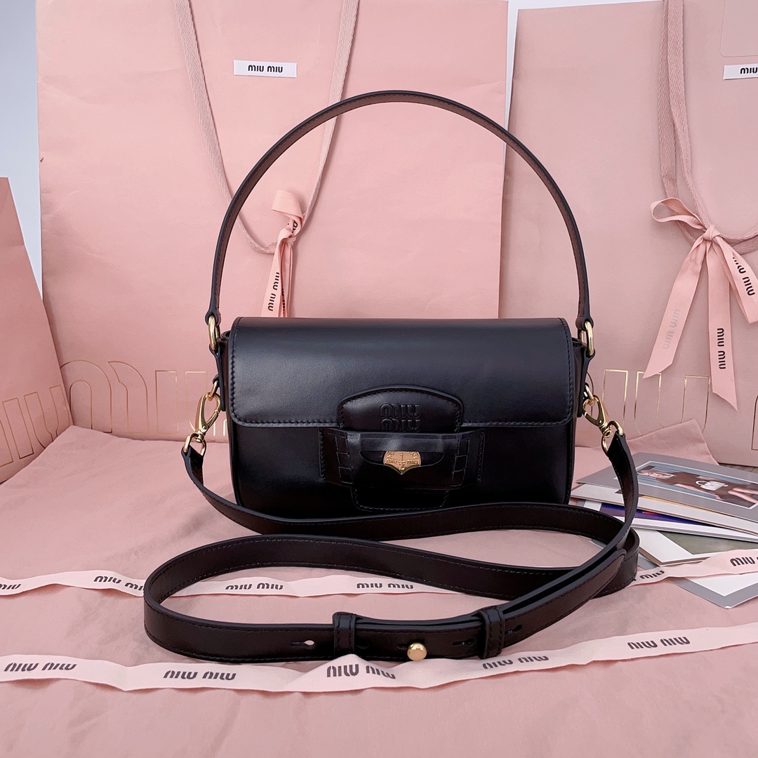 Bagsaaa M1um1u Penny leather bag 5BD270 black - 23x13.5x5cm