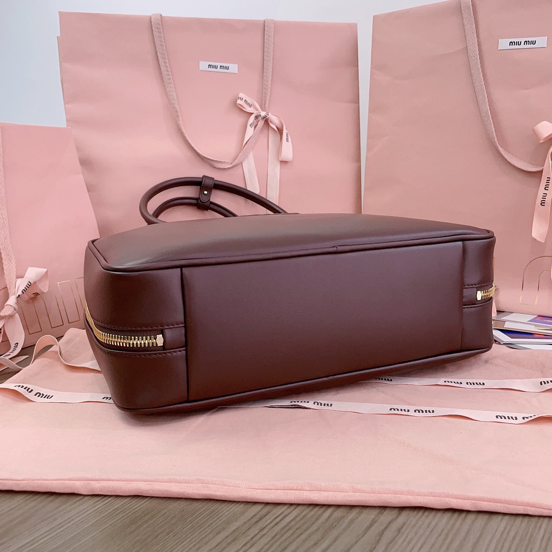 Bagsaaa Miu Miu Leather Beau bag 5BB117 Briarwood - 34x23x10 cm