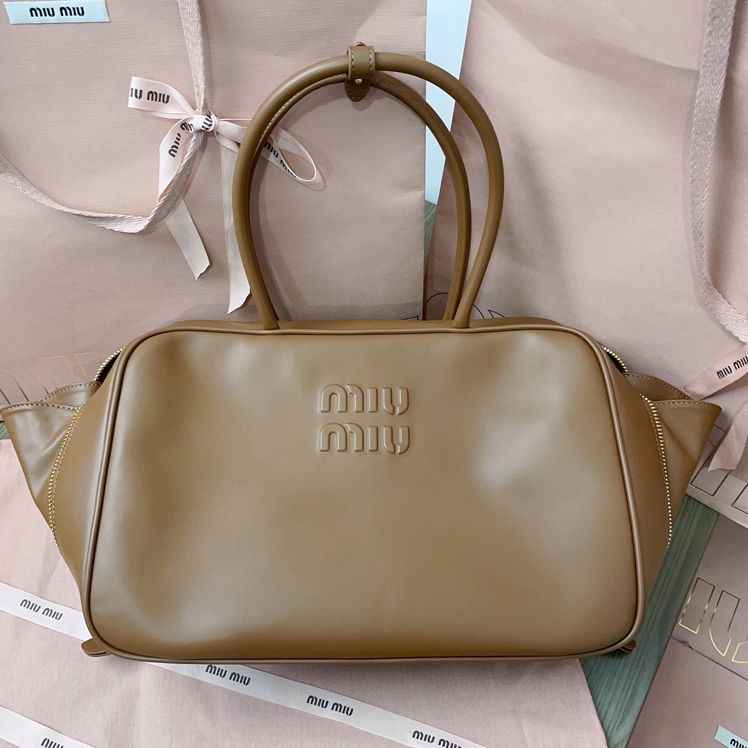 Bagsaaa Miu Miu Leather Beau bag 5BB117 Brown - 34x23x10 cm