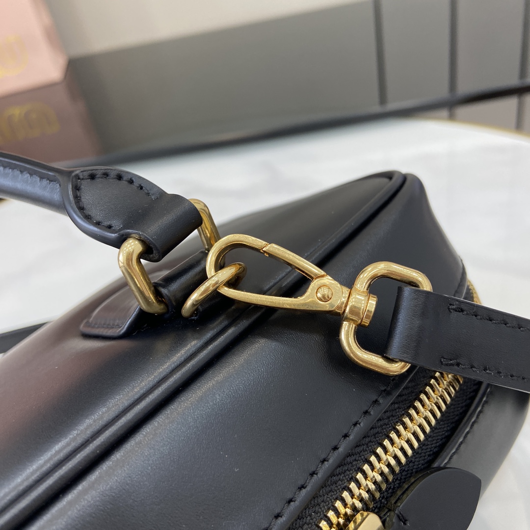 Bagsaaa Miu Miu Large Arcadie leather bag 5BB148 black - 27X12X9Cm