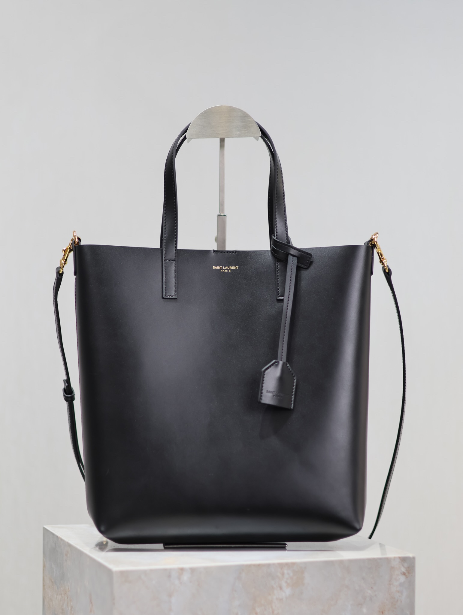 Bagsaaa Y51 Shopping Sa1nt Lau*nt Toy In Leather 600307 Black - 25x28x8cm