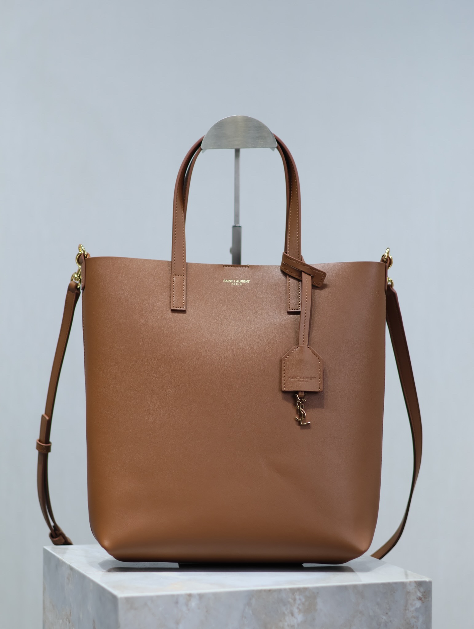Bagsaaa Y51 Shopping Sa1nt Lau*nt Toy In Leather 600307 Brown - 25x28x8cm