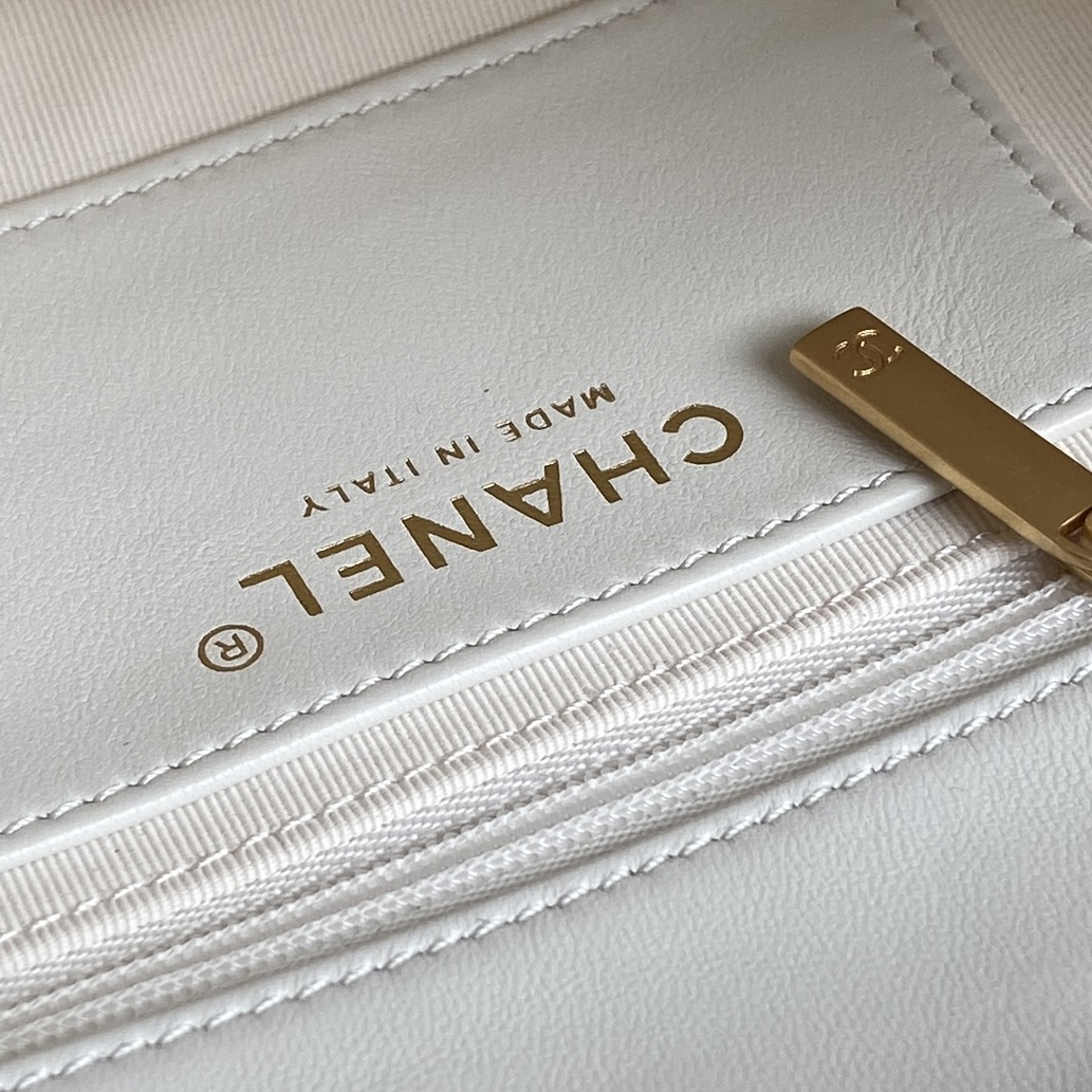 Bagsaaa Ch**el Flap Bag with Top Handle AS5317 White Lambskin - 22 x 24 x 6cm