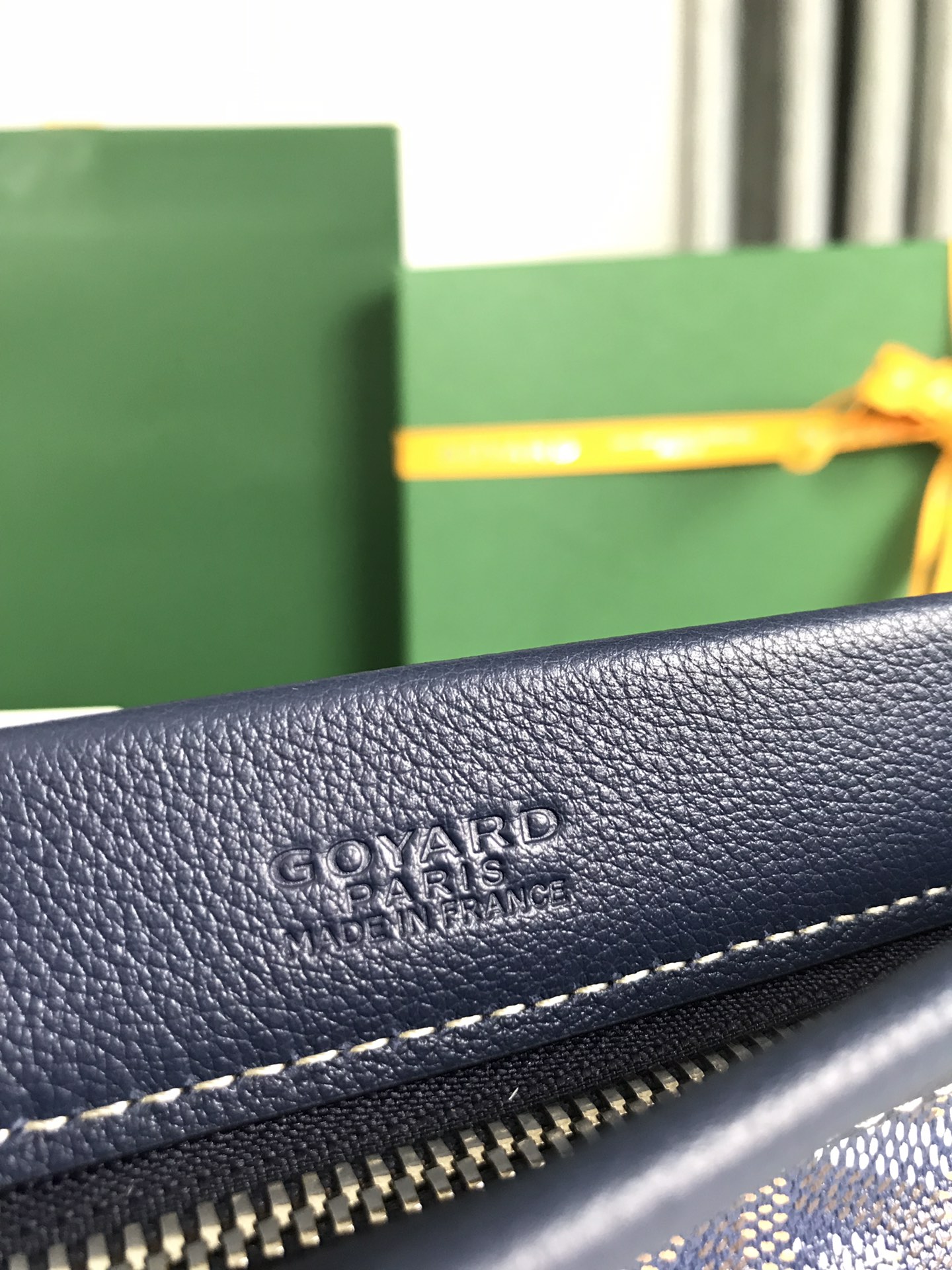 Bagsaaa G09ard Conti pouch dark blue - 24 x 6.5 x 22 cm