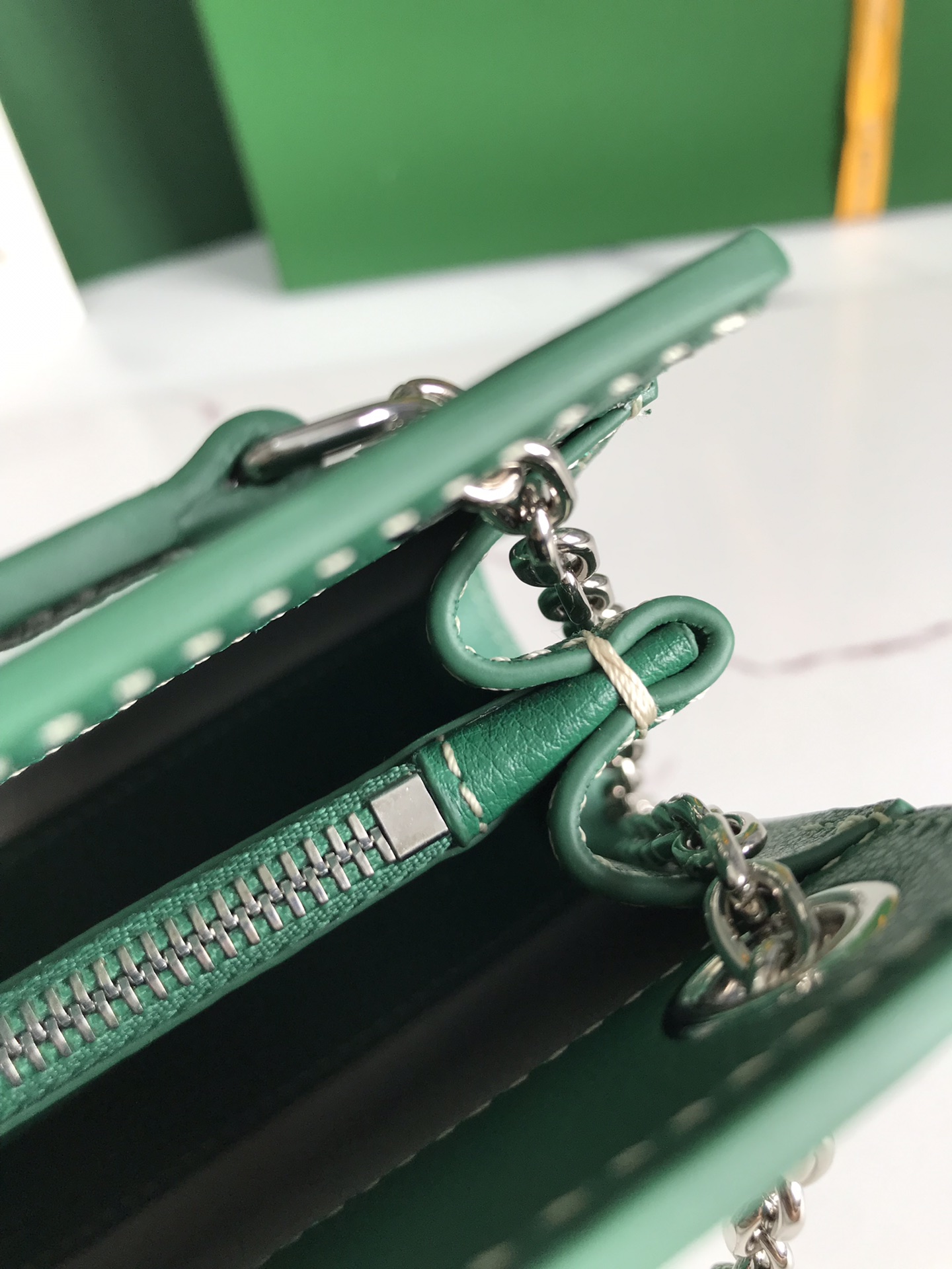 Bagsaaa G09ard Rouette Structuré Mini Bag Green - 20.5 x 6.5 x 15 cm