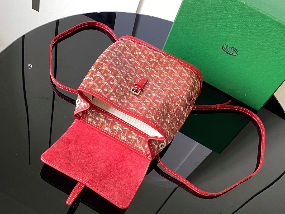 Bagsaaa G09ard Alpin Mini Backpack Red - 23 x 9.5 x 19 cm
