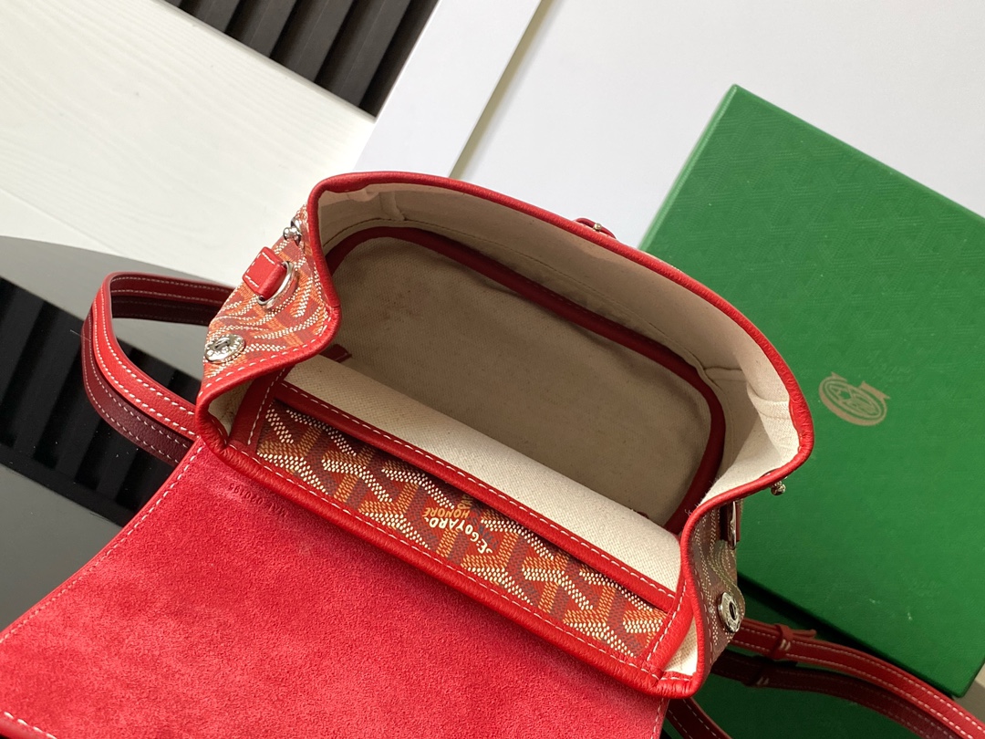 Bagsaaa G09ard Alpin Mini Backpack Red - 23 x 9.5 x 19 cm