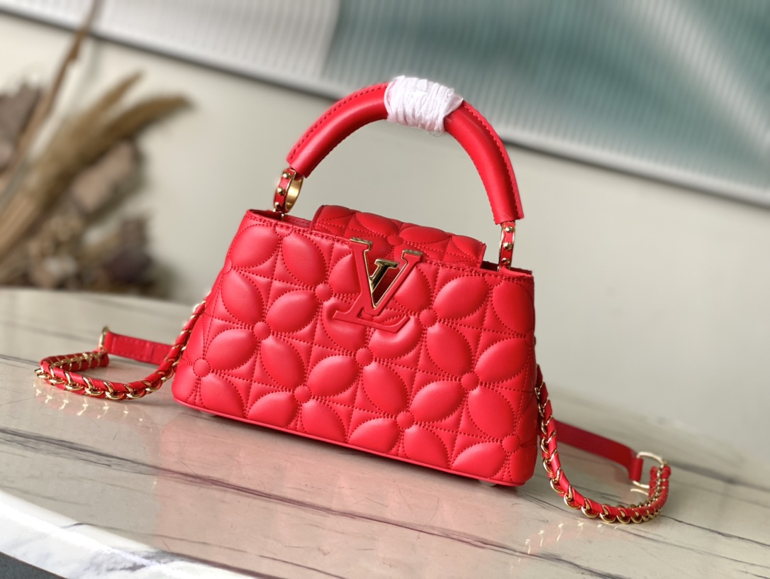 Bagsaaa L0vis Vvtt0n M25332 Capucines East-West Mini Red - 22 x 12 x 8 cm