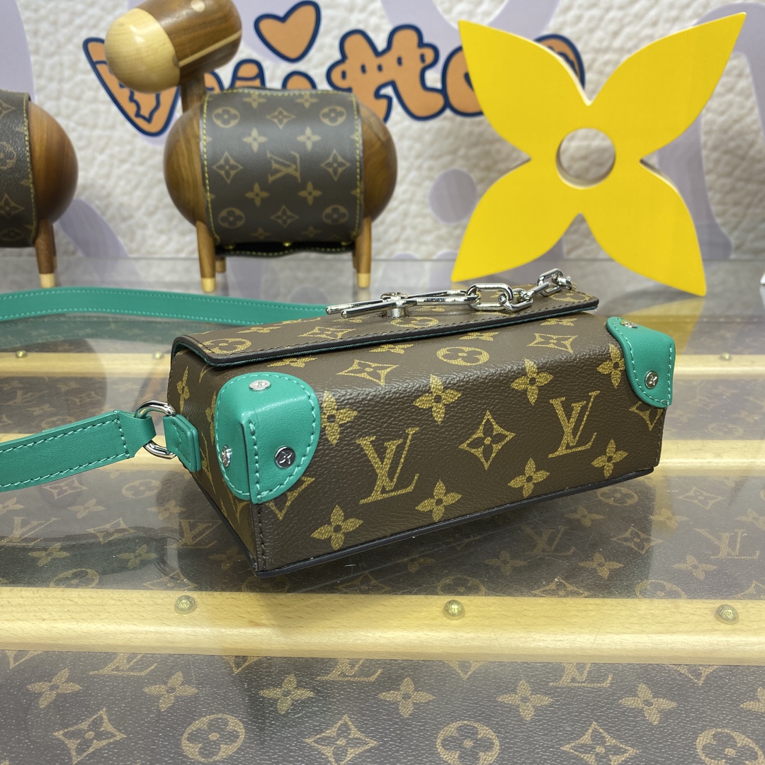 Bagsaaa L0vis Vvtt0n M12808 Steamer Bag Green - 18 x 11 x 6.5 cm