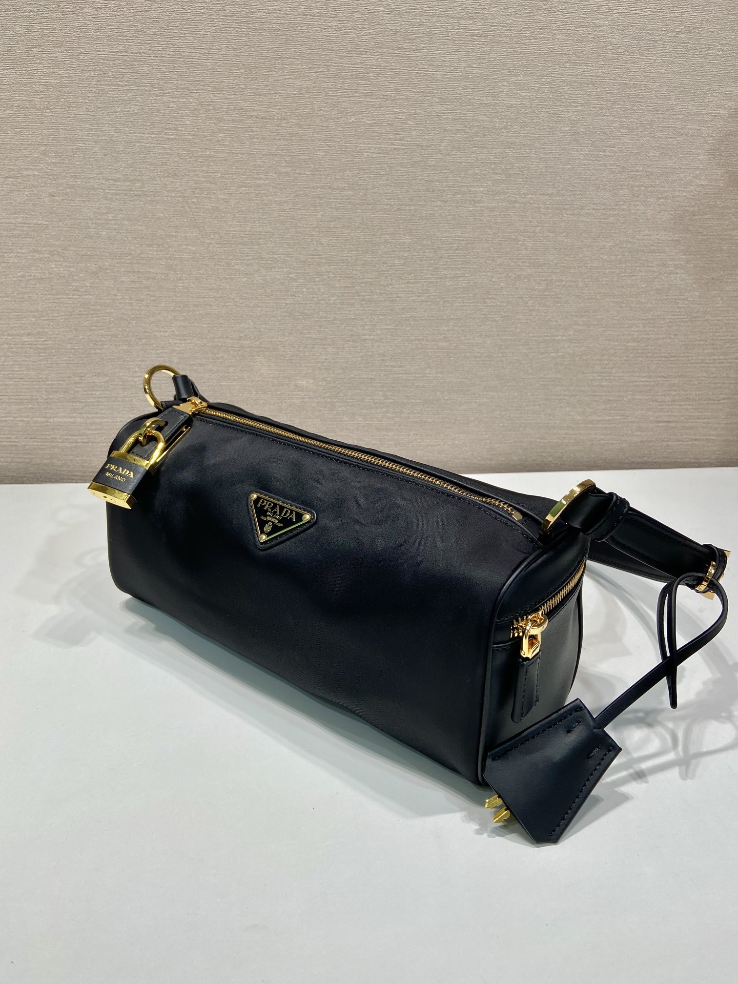 Bagsaaa Pra*a Medium Re-Nylon and leather shoulder bag with padlock 1BC233 black - 27cm