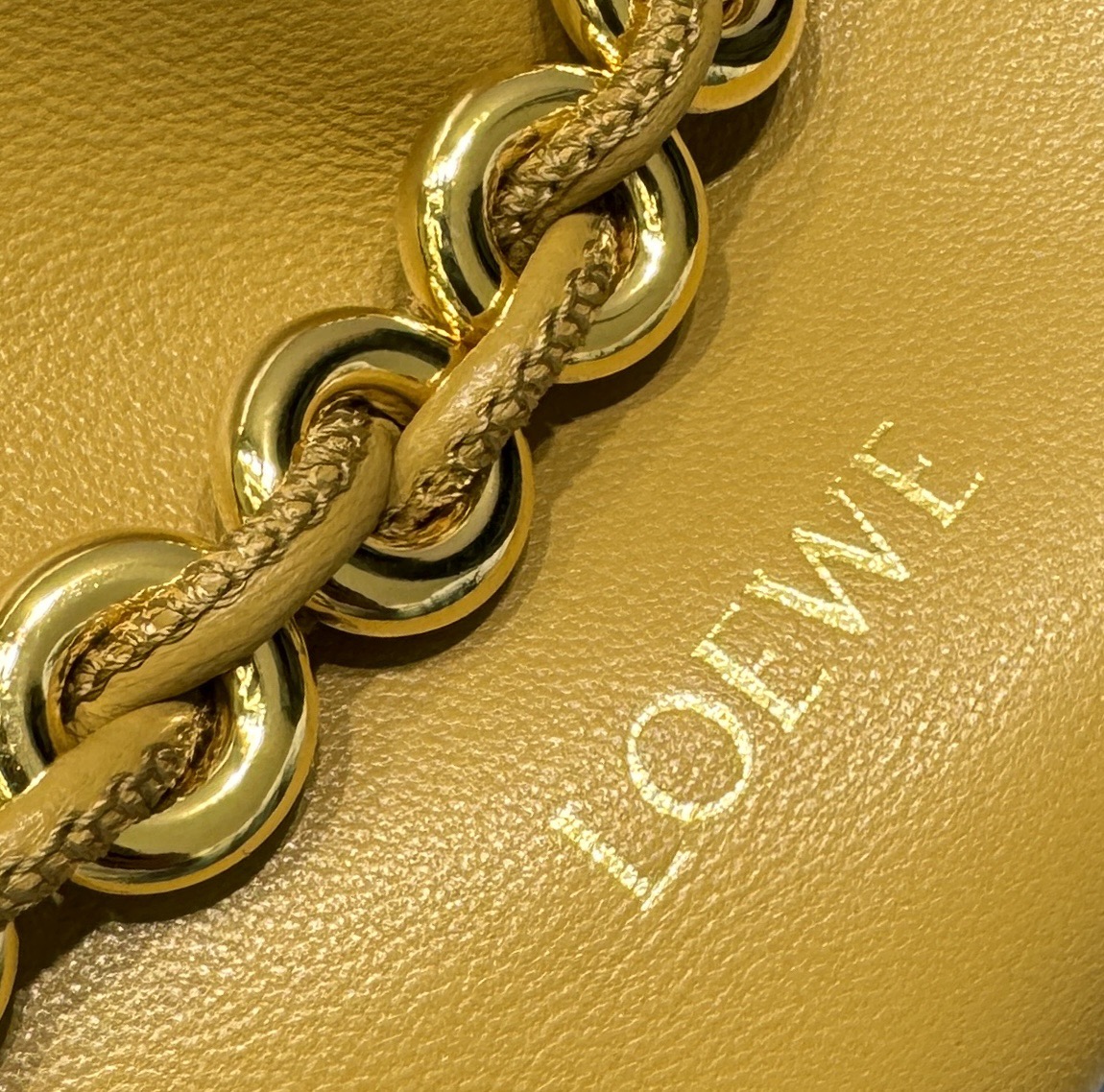 Bagsaaa L0ew* Flamenco purse bucket in mellow nappa lambskin sahara - 32*17*24cm