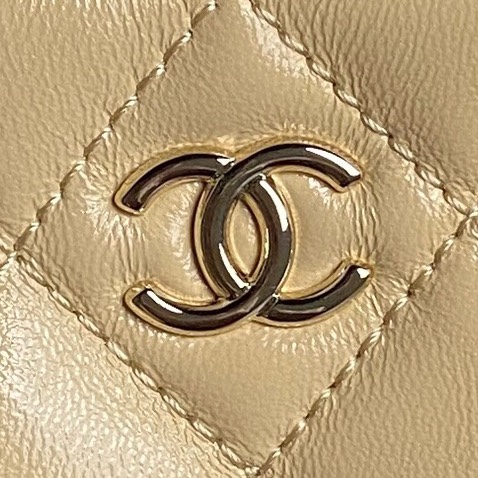 Bagsaaa Ch**el Small Camera Case AS5220 Beige - 13 x 23 x 15cm