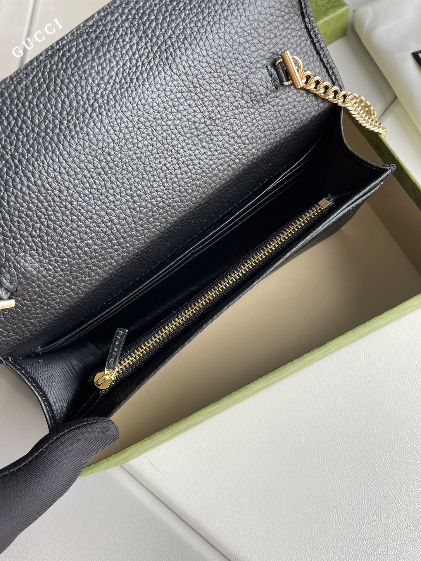 Bagsaaa Gvc*1 GG Marmont leather mini chain bag 497985 black - 20cm